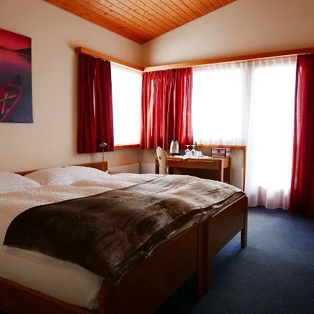 Pazzola Hotel