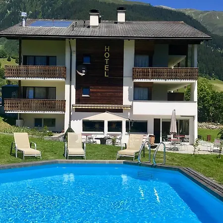 Pazzola 3*