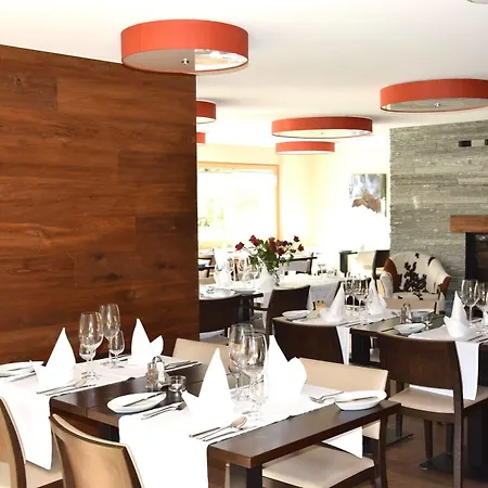 Hotel Pazzola