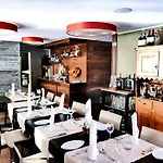 Hotel Pazzola 3*