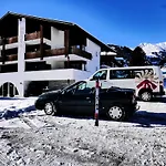 Pazzola Disentis