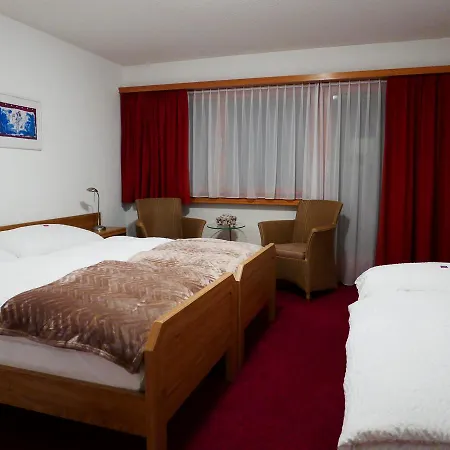 Pazzola 3* Disentis